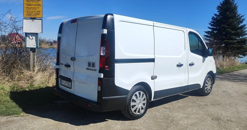 Renault Trafic cena 49900 przebieg: 183000, rok produkcji 2018 z Niepołomice małe 121